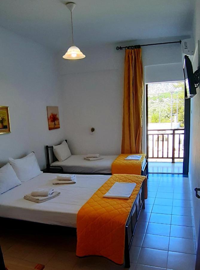 Platanos Rooms Sinoikismos Kambos 外观 照片