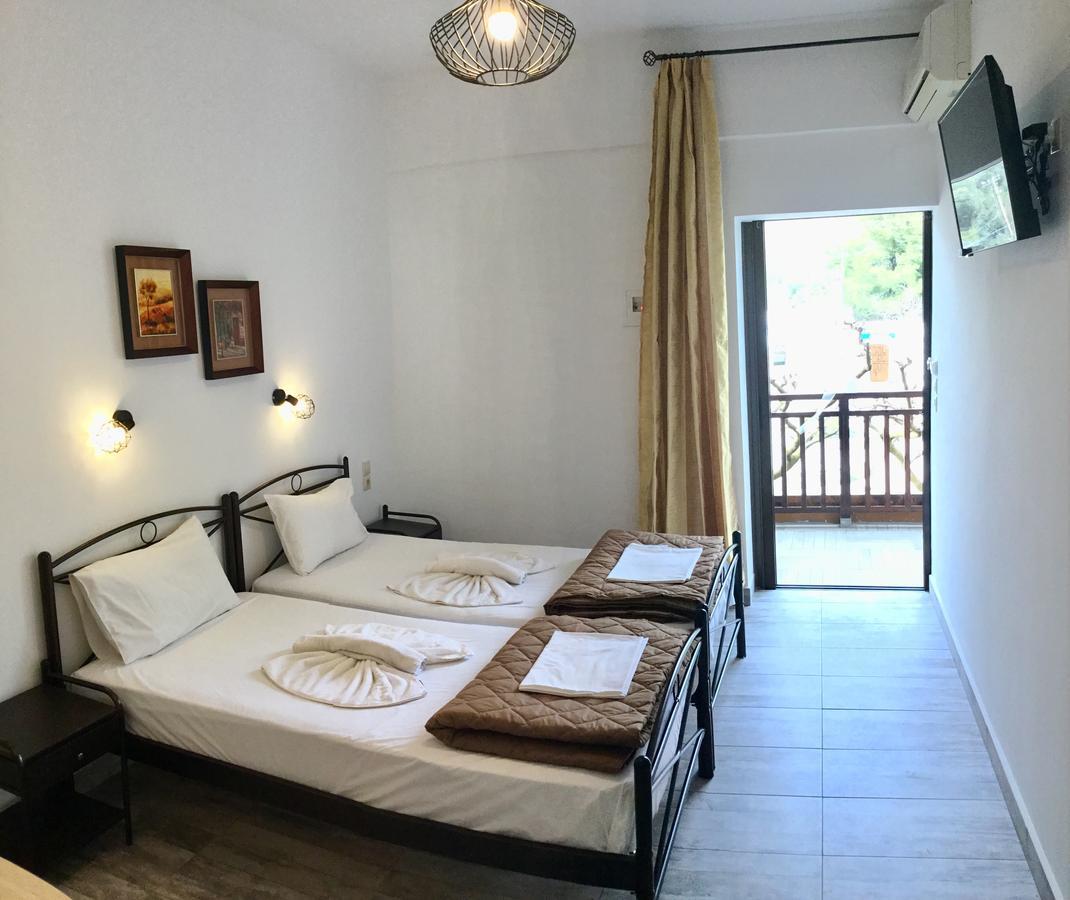 Platanos Rooms Sinoikismos Kambos 外观 照片