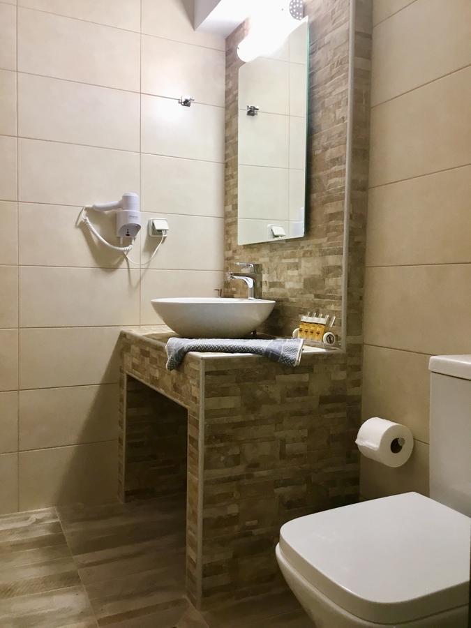 Platanos Rooms Sinoikismos Kambos 外观 照片