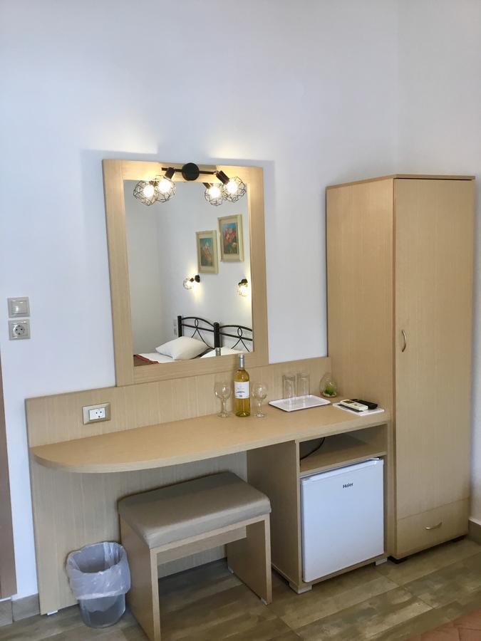 Platanos Rooms Sinoikismos Kambos 外观 照片